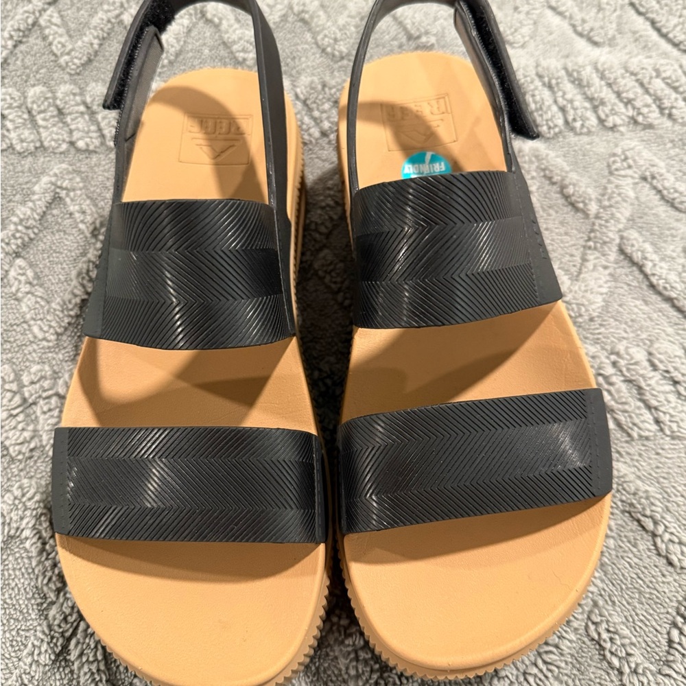 Reef Stylish Black Sandals for Women